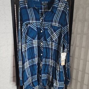 Relativity Blue Plaid Button-Up Shirt